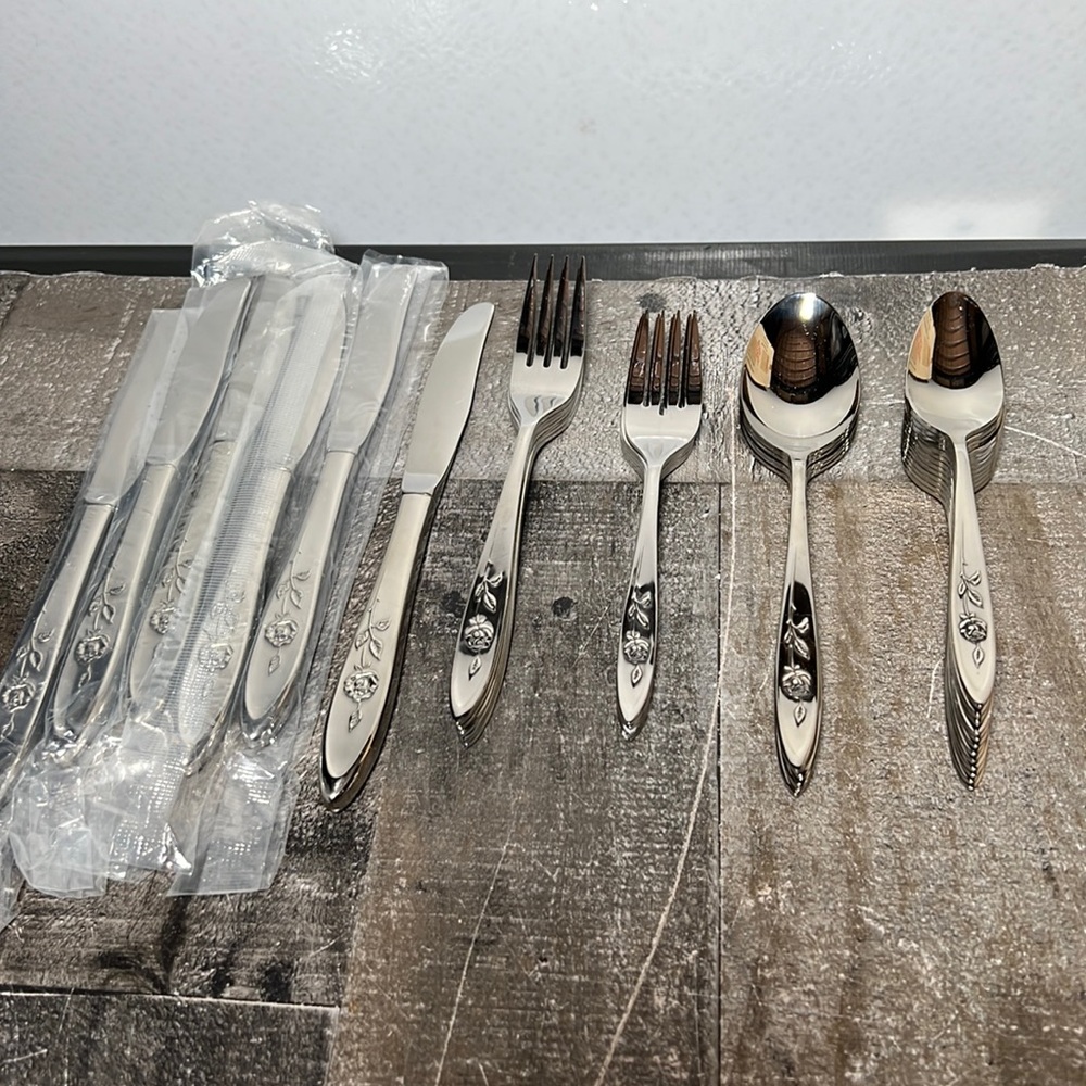 Vintage 5pc Place Setting My Rose (Stainless) by ONEIDA SILVER 5 Place Settings